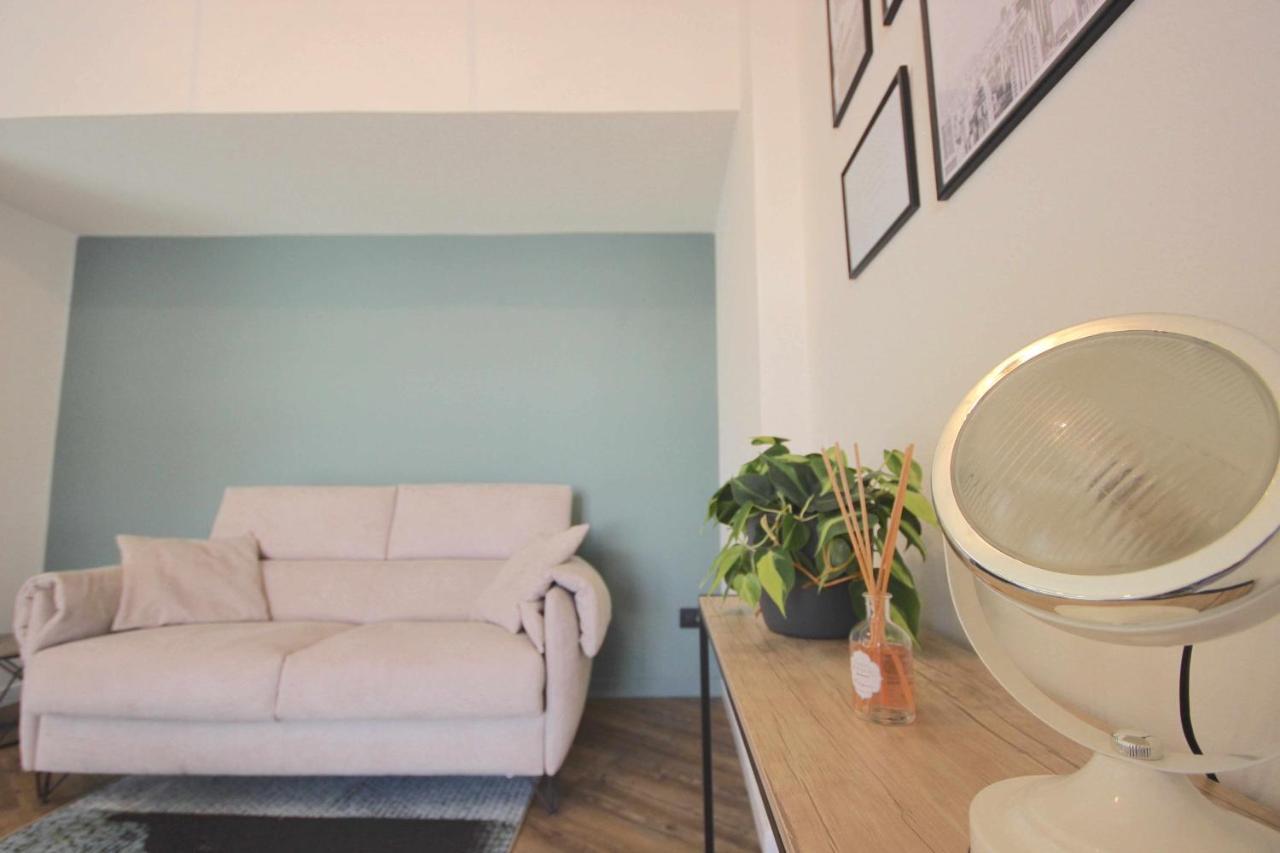 Case Vr Holiday Vittorias Flat Verona Exterior foto